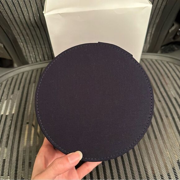 New Dior Navy Zip Vanity Case + #17 Retractable Blush Brush - Picture 7 of 11